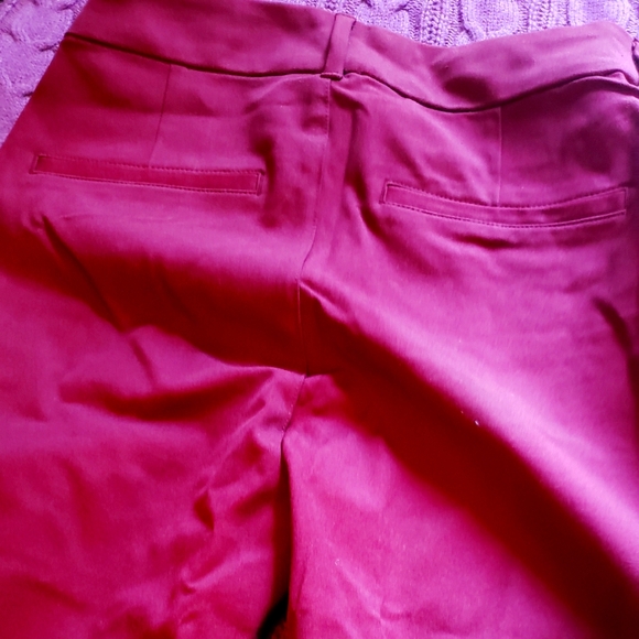 Old Navy High Waisted Pixie Flare pants Maroon 2 for 20 - Picture 1 of 8